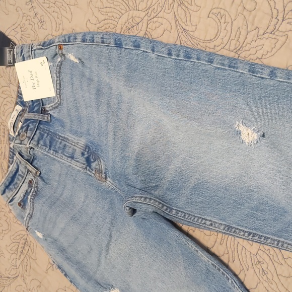 Abercrombie & Fitch High Rise Jeans 0R - Picture 4 of 8